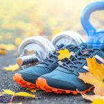 athletic_shoes_autumn_leaves_weights_waterbottle_123RF_89271885_ML